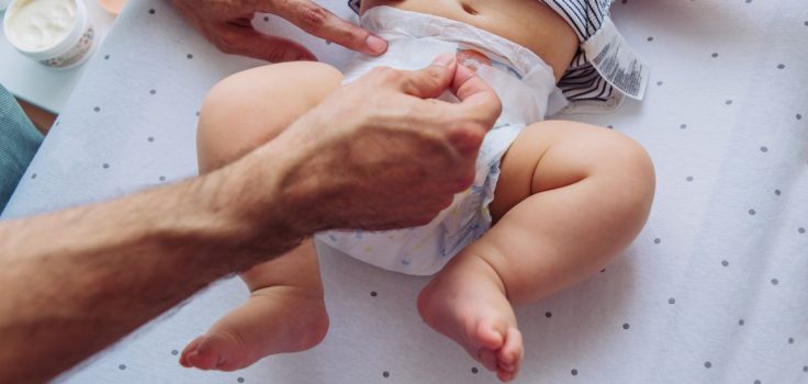 couche de bébé pleine